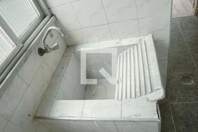 Rental house with balcony, 2 bedrooms and 120 m² — photo 13