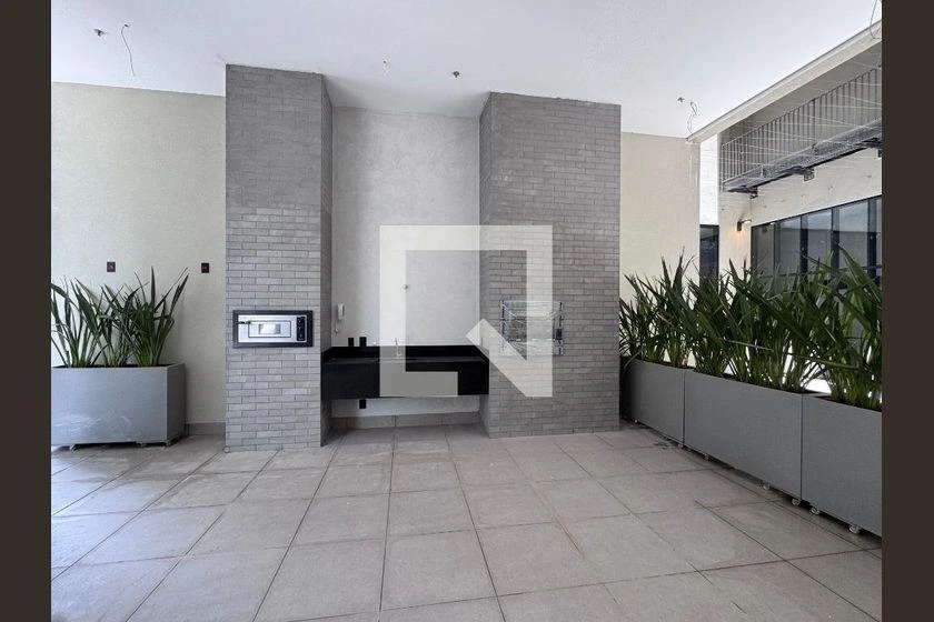 98 m² apartment with 3 bedrooms and a glassed-in balcony — photo 15