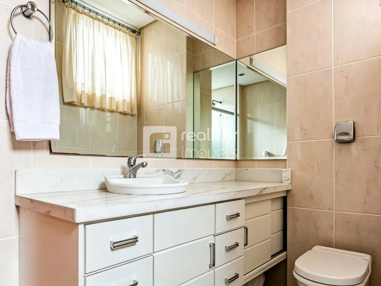 Furnished 297 m² apartment with 3 en-suites and 7th floor — photo 21
