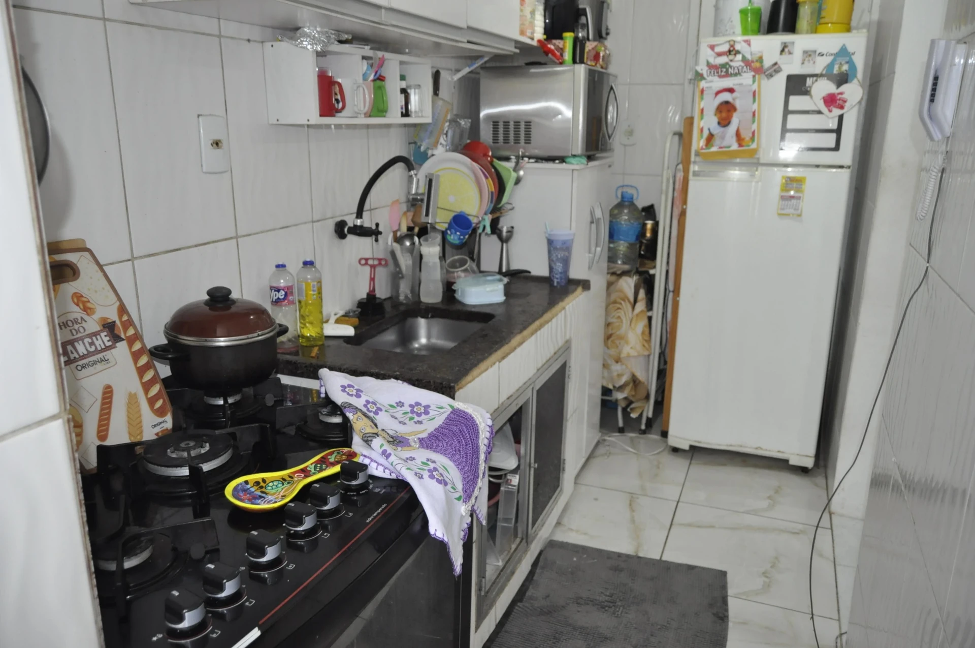 Furnished 2-bedroom apartment with private garden and 1 bath — photo 6