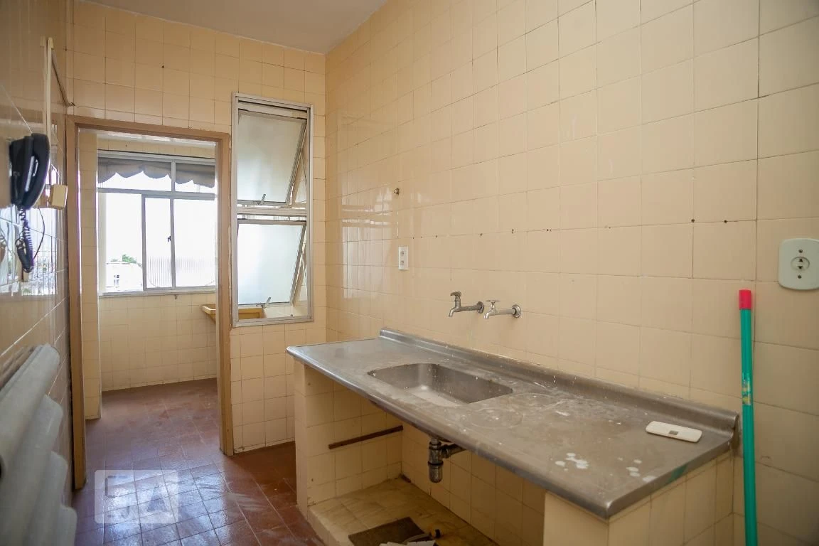 2-bedroom apartment with a mountain view in Rio de Janeiro — photo 2