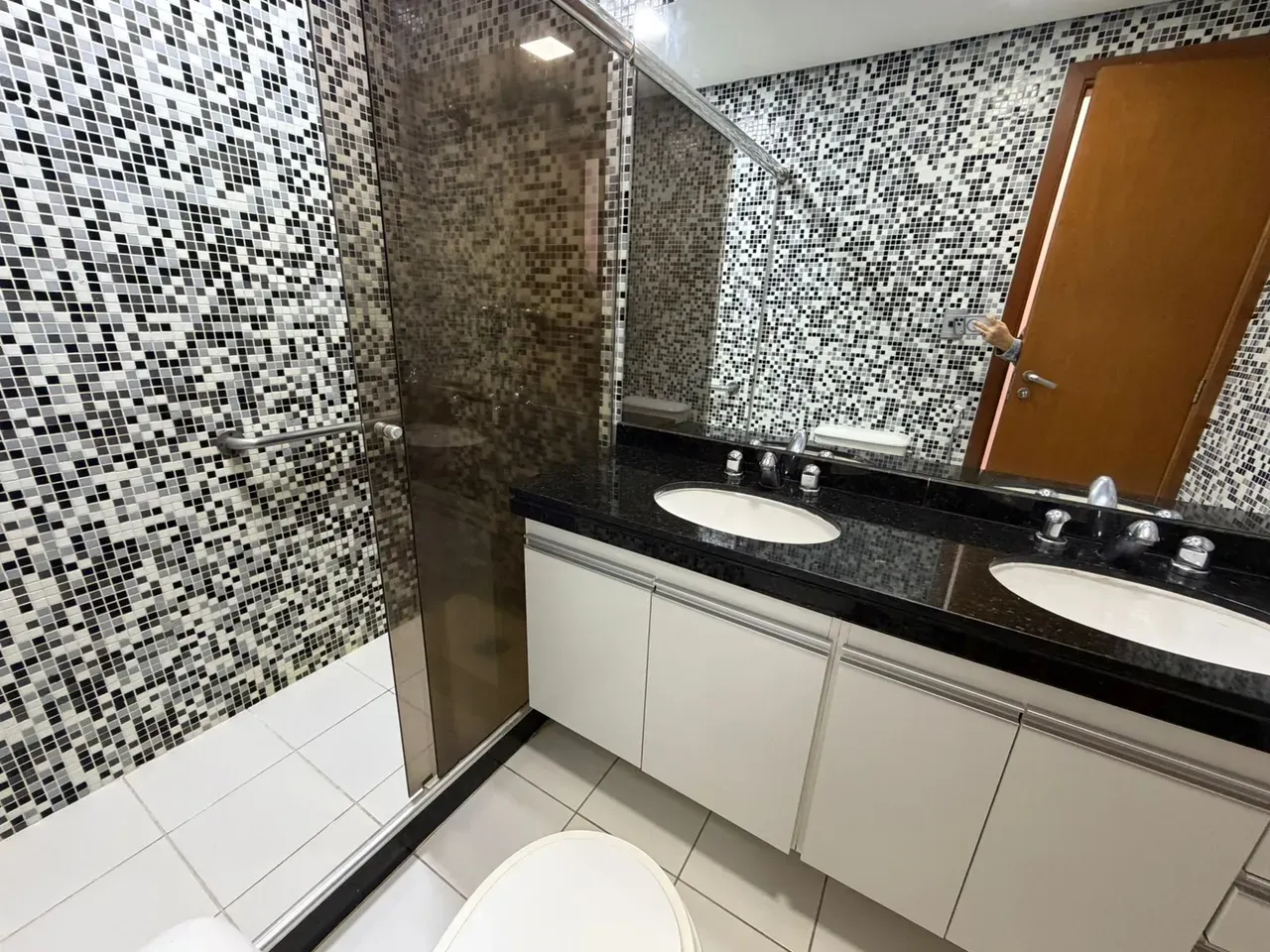 Apartamento de 166 m² com 4 quartos e 2 suítes — photo 12