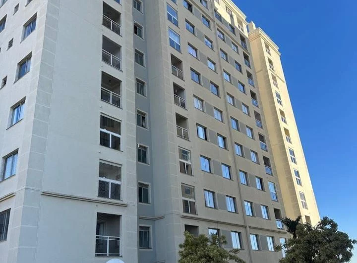 1-bedroom apartment with parking and a private BBQ
