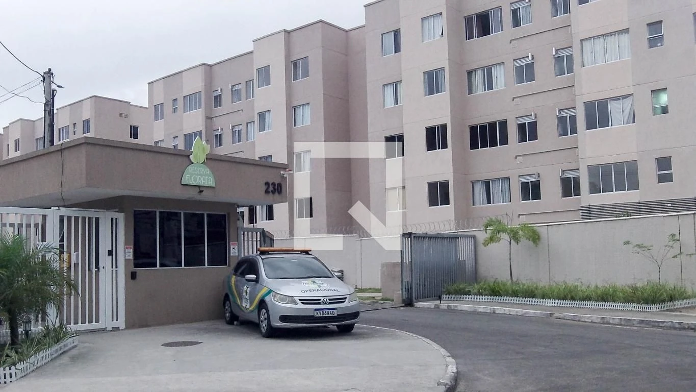 Apartamento com 2 quartos e cozinha fechada — photo 7