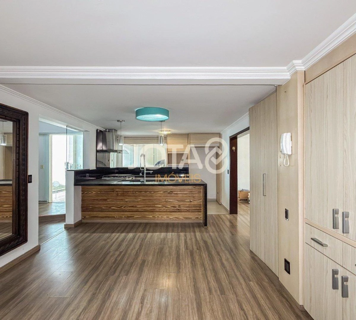Ванна та 3 спальні: будинок 300 м² — photo 25