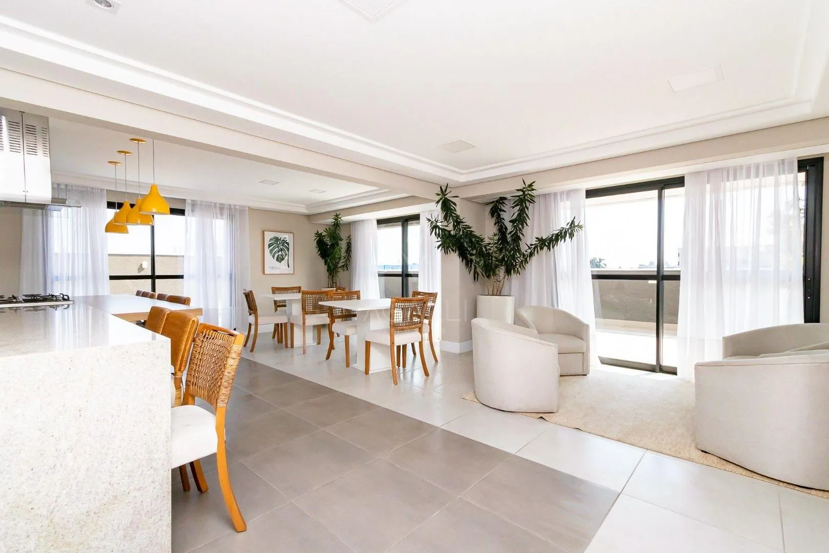 Apartamento mobiliado com 1 dormitório e 2 banheiros — photo 39