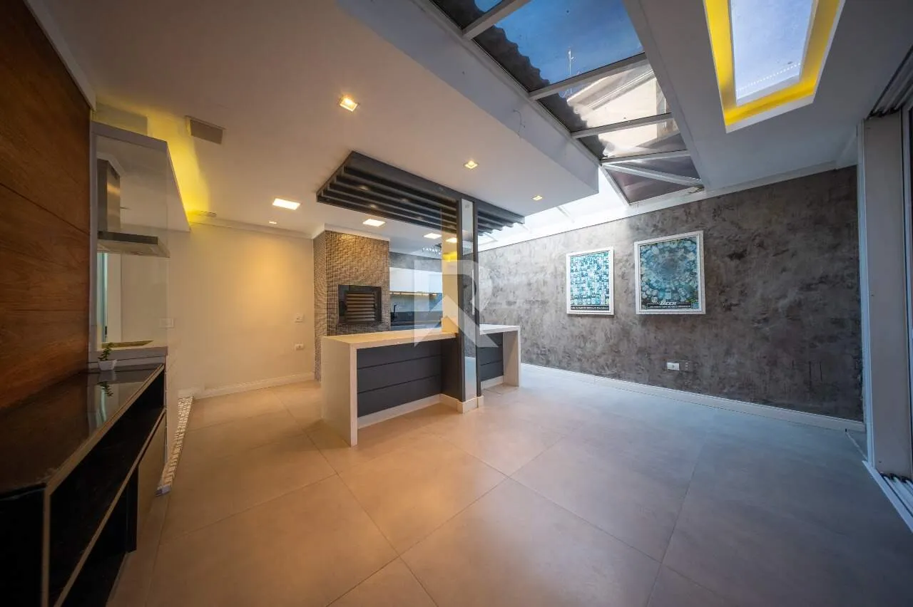 House with 4 bedrooms, private garden and 4 parking — photo 20