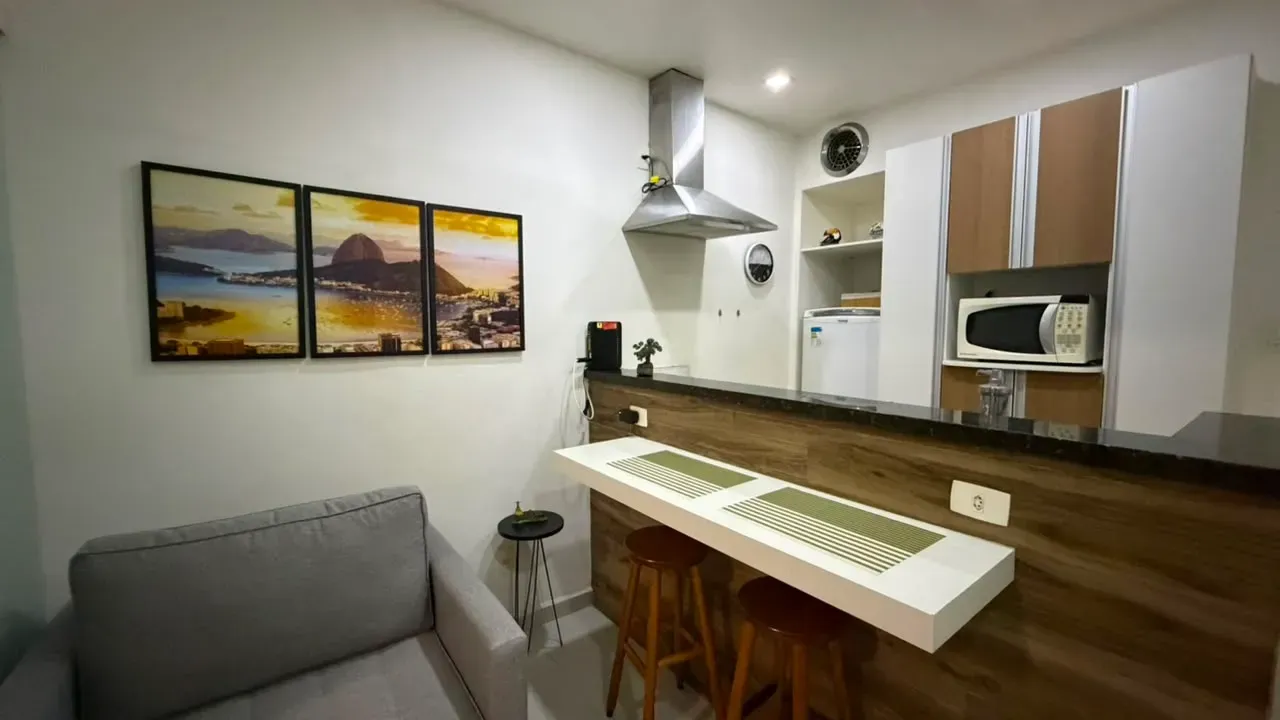 Furnished 1-bedroom apartment on the 9th floor — photo 3