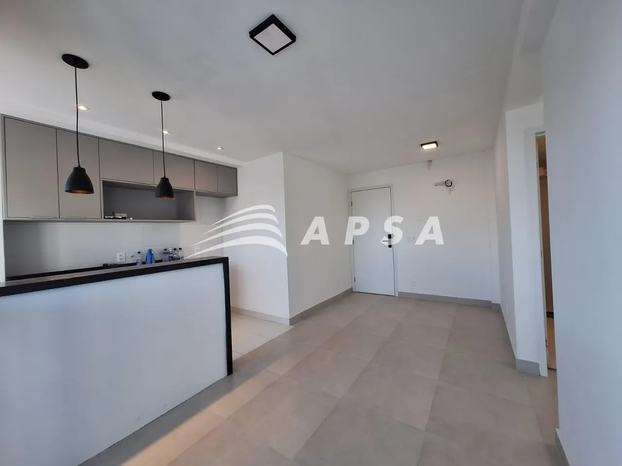 3-bedroom unfurnished apartment with open-plan kitchen — photo 15