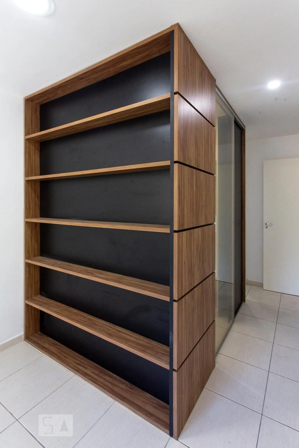 3-bedroom apartment with balcony and 2 parking spots — photo 5