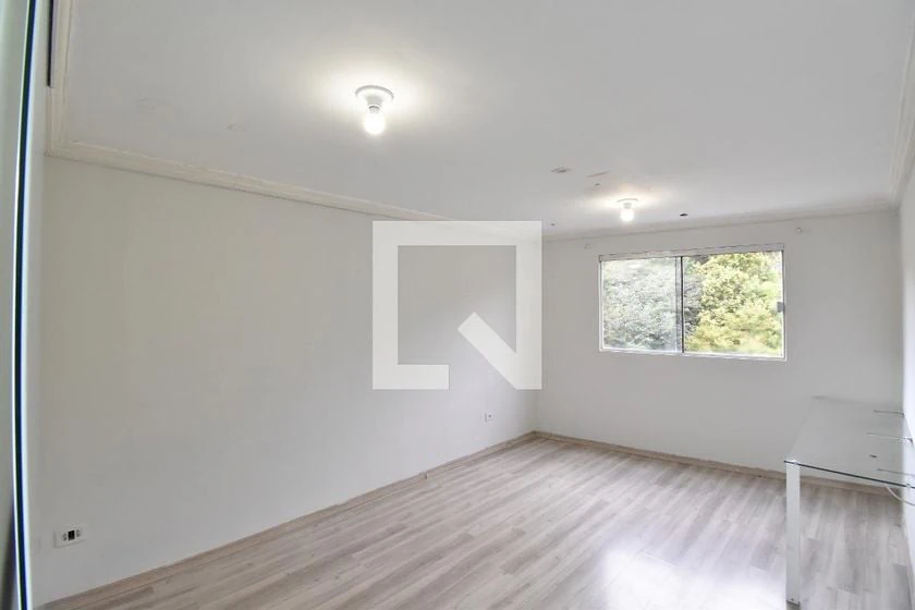 3-bedroom house with a home office — photo 10