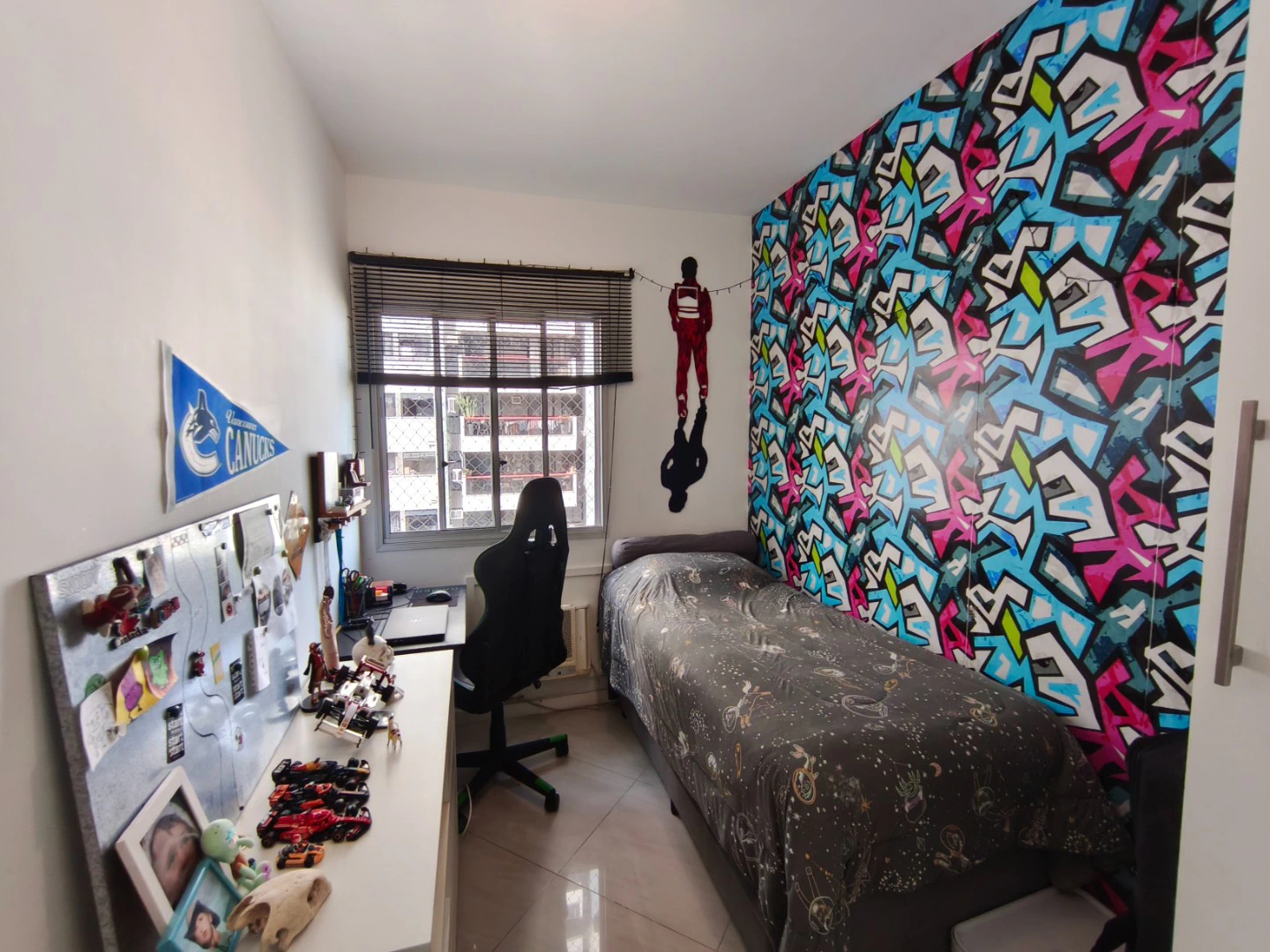 Furnished 2-bedroom apartment 80 m² with parking — photo 23