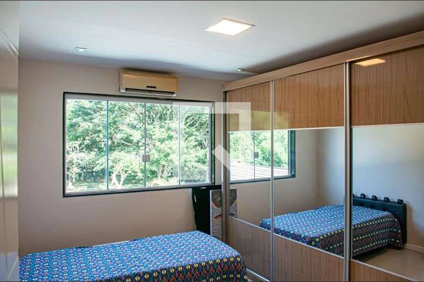 House for rent 480 m² with 4 bedrooms and 6 parking — photo 30