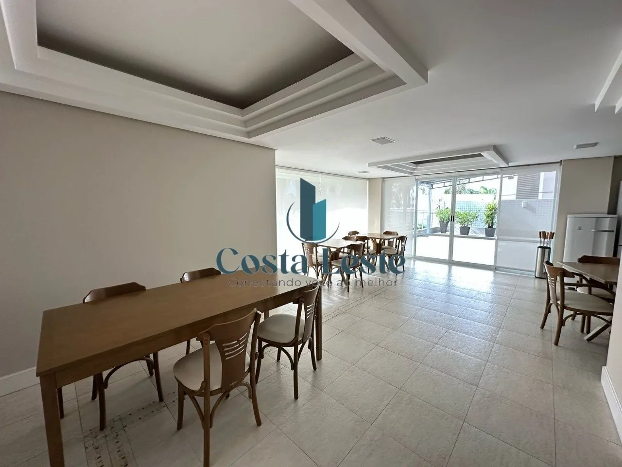 Apartment, 130 m², with a glass-enclosed balcony
