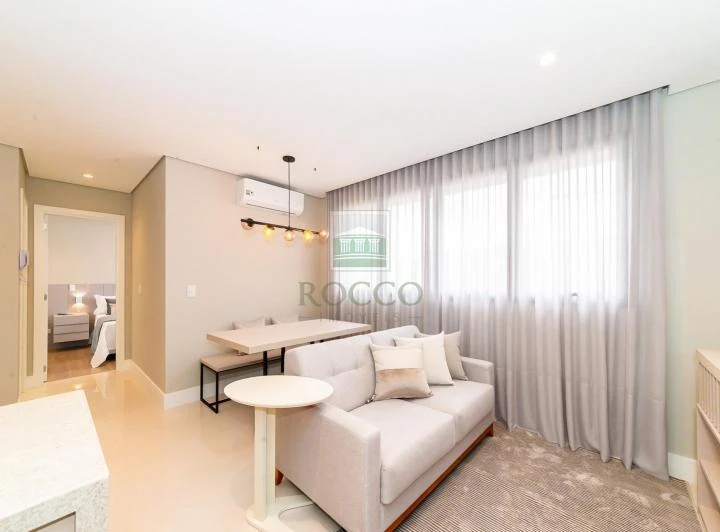 82 m² apartment with an open-plan kitchen and suite