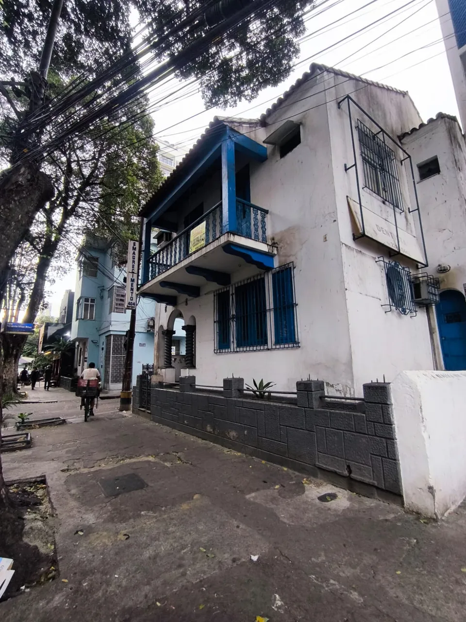 House with 3 bedrooms and 3 bathrooms, no parking space — photo 11