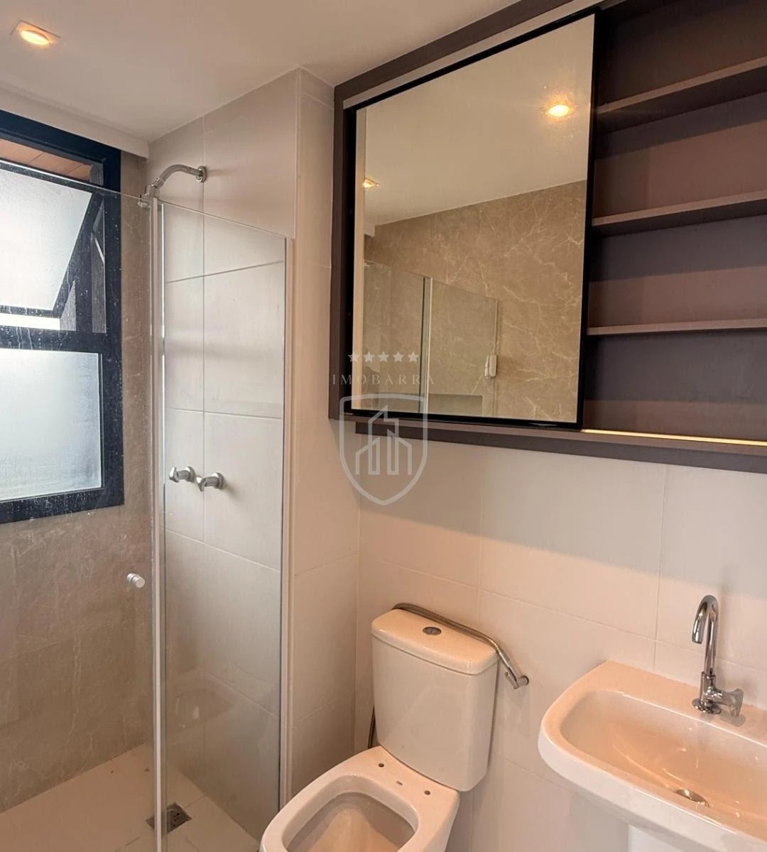 2 quartos e janelas do piso ao teto: apartamento de 75 m² — photo 8