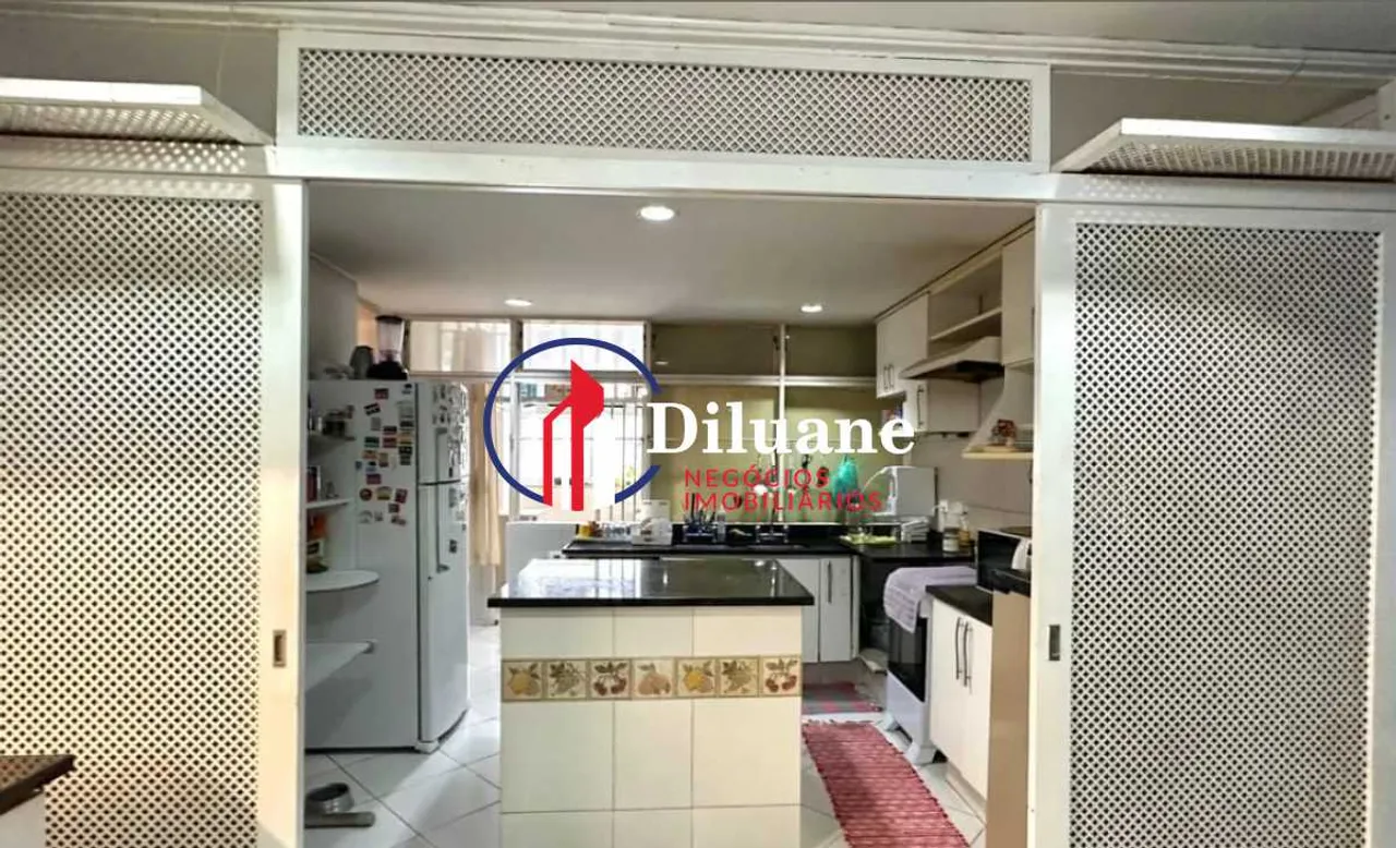 Furnished apartment with 4 bedrooms and 5 bathrooms — photo 15