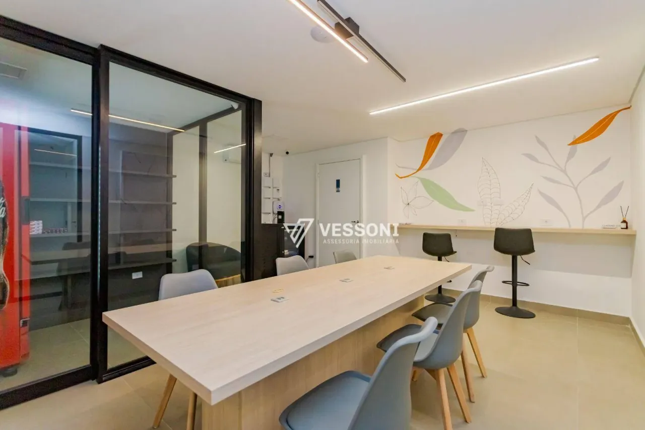 Furnished 33 m² studio with 1 bedroom and a balcony — photo 12