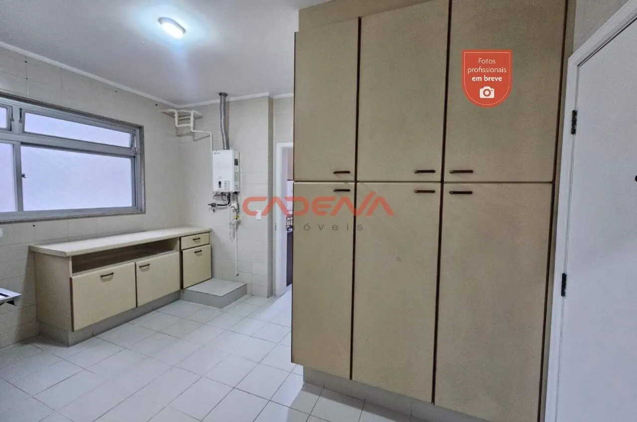 Unfurnished apartment with 4 bedrooms and 2 parking spots — photo 8
