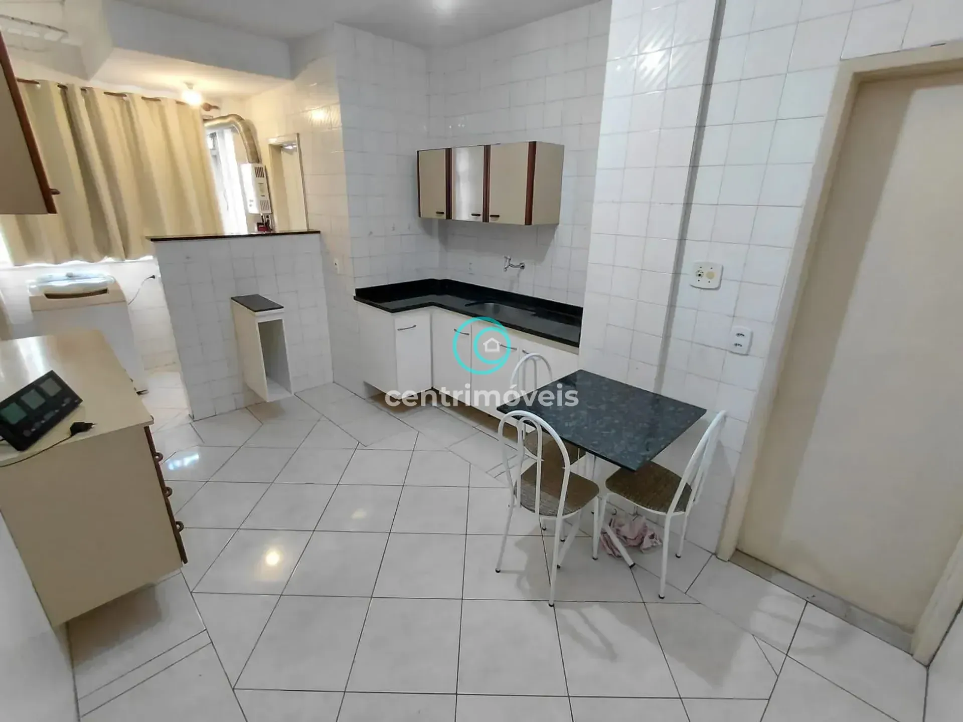 Rental apartment with 2 bedrooms, 2 baths and a balcony — photo 27