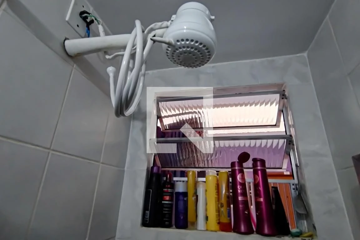 Apartamento amueblado de 1 dormitorio con cocina separada — photo 17