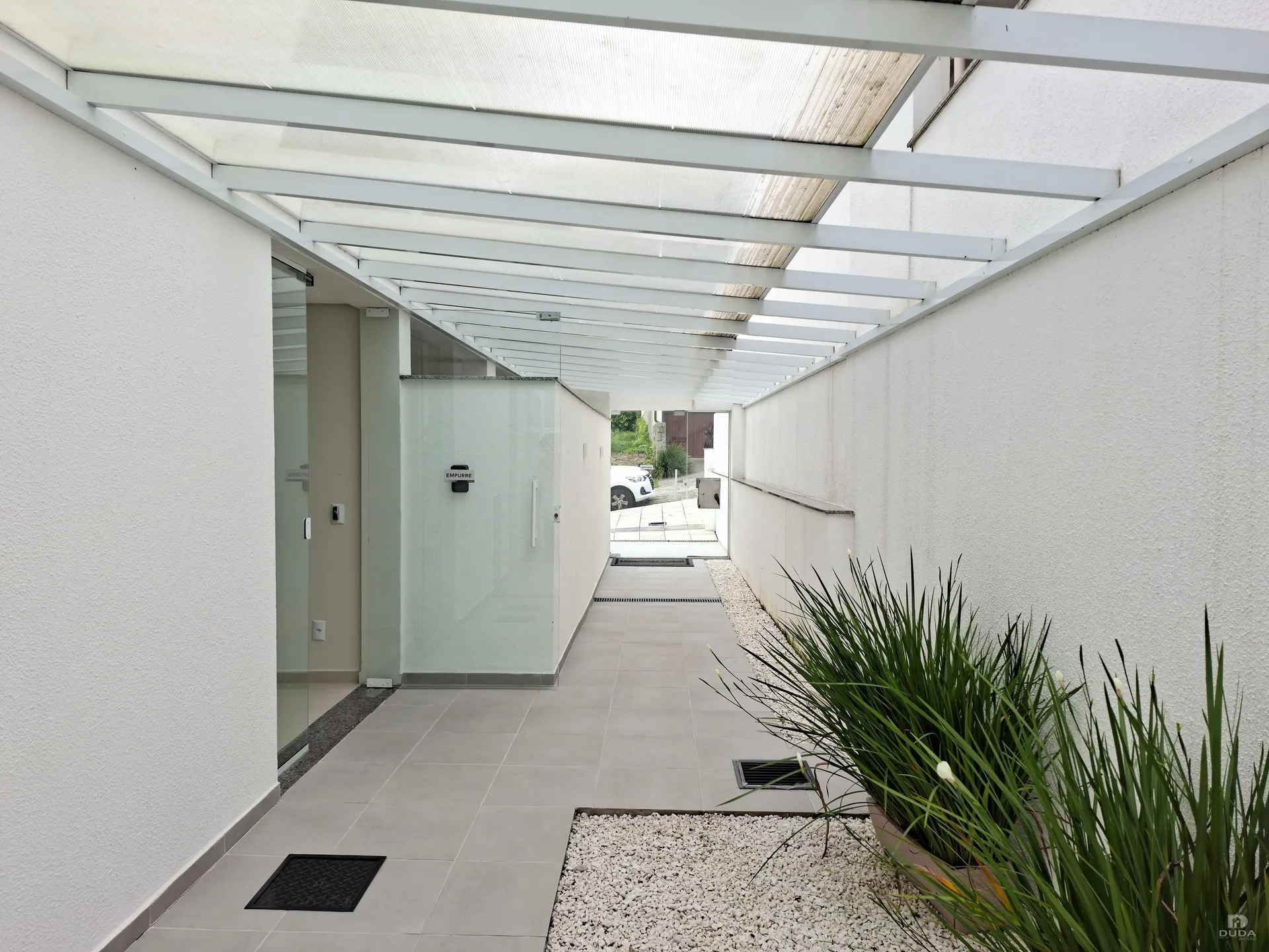 Furnished apartment, 59 m², with a home office — photo 14