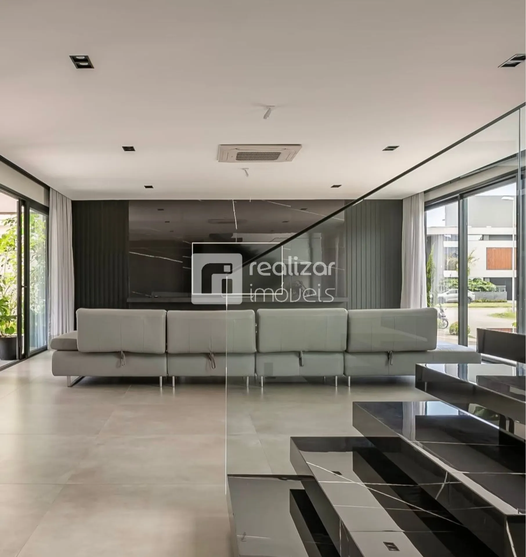 Дом на 5 люксов с приватным садом, 645 м² — photo 4