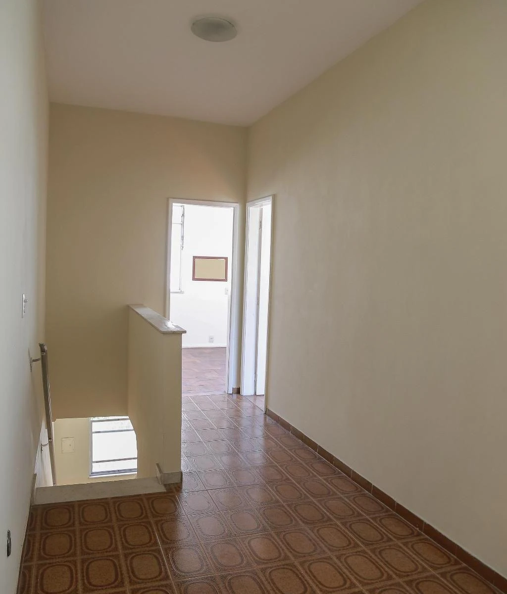 Casa com cozinha separada, 4 quartos e 3 banheiros — photo 49