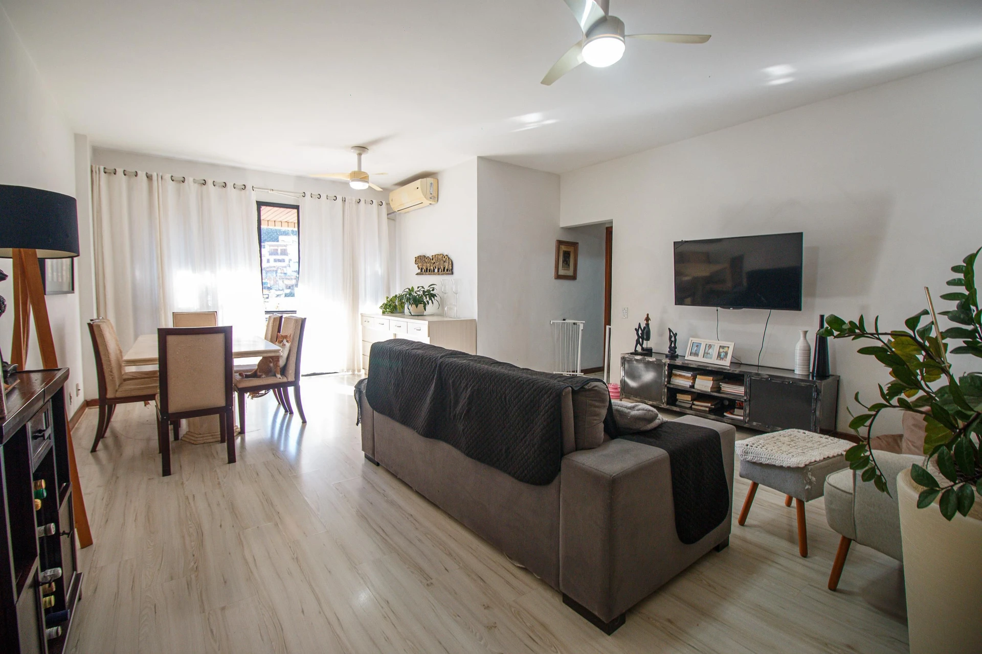 Furnished 2-bedroom apartment with 2 bathrooms and pet-friendly policy — photo 6