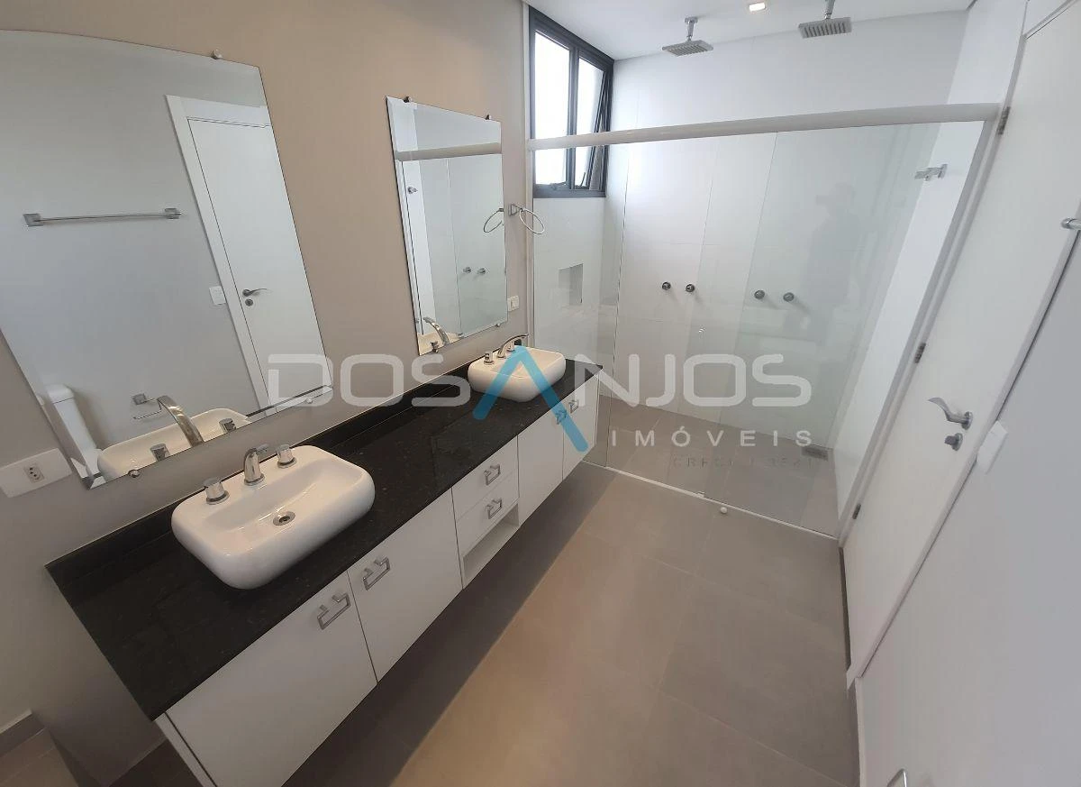 Дом 634 м²: 4 спальни, 3 ванные комнаты — photo 4
