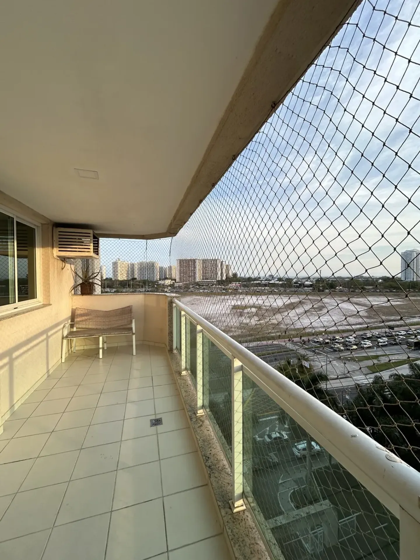Apartment on the 8th floor with floor-to-ceiling windows — photo 25