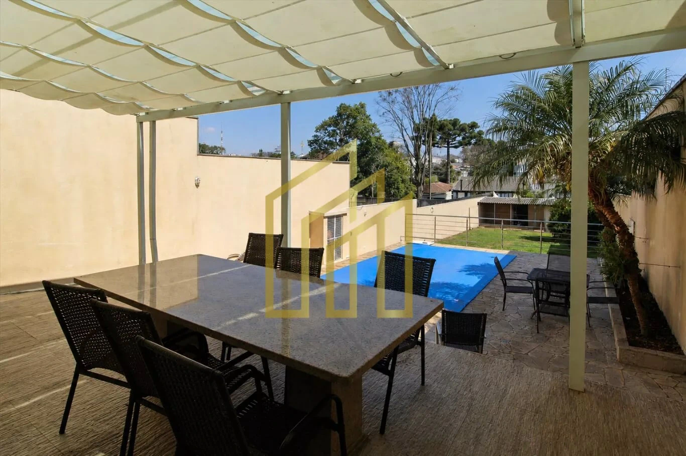 Casa para aluguel com 4 quartos e varanda — photo 21