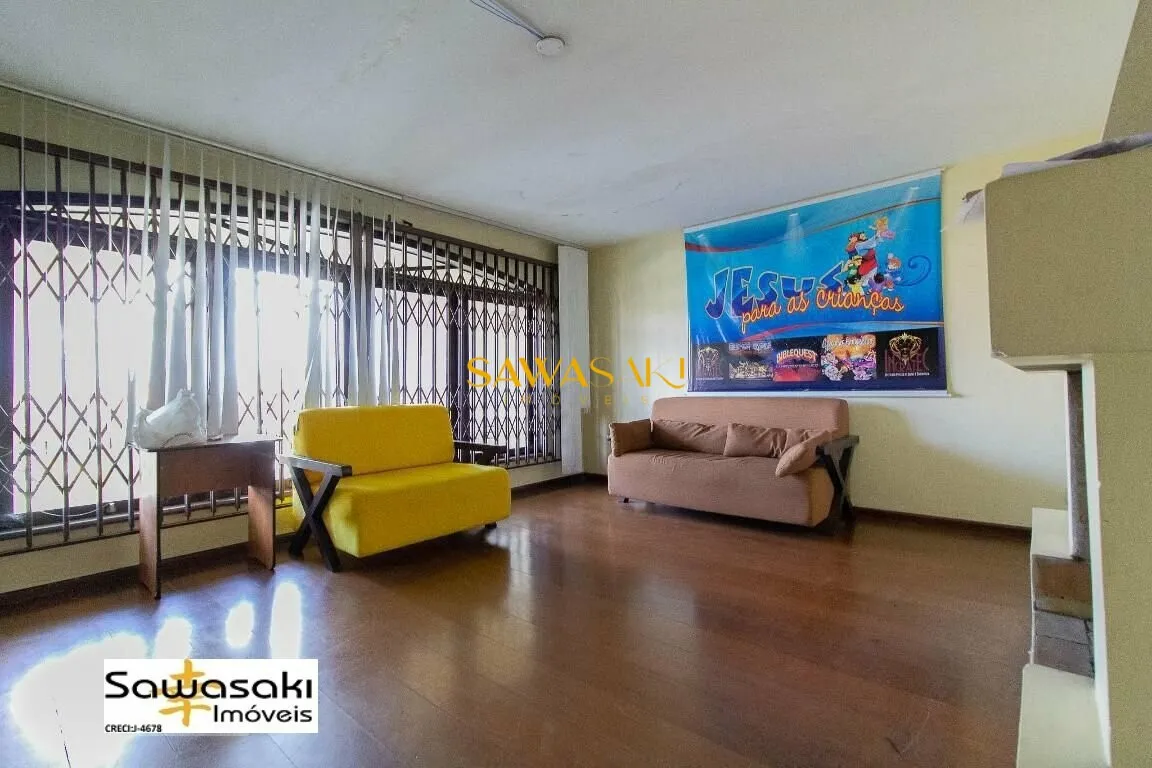 House with 8 bedrooms, 4 en-suites and private garden — photo 28