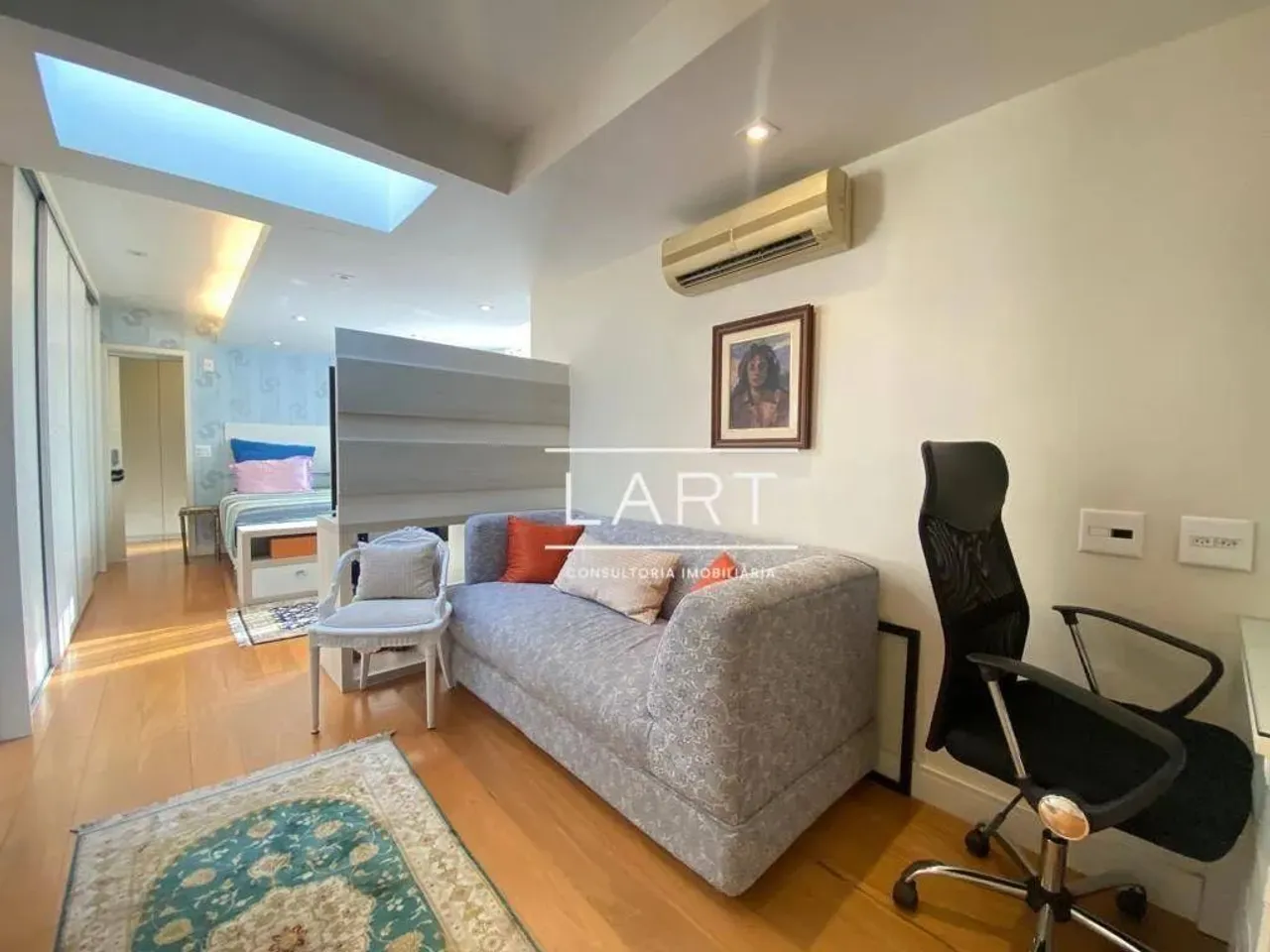 Apartamento com 4 dormitórios e 5 banheiros, 350 m² — photo 14