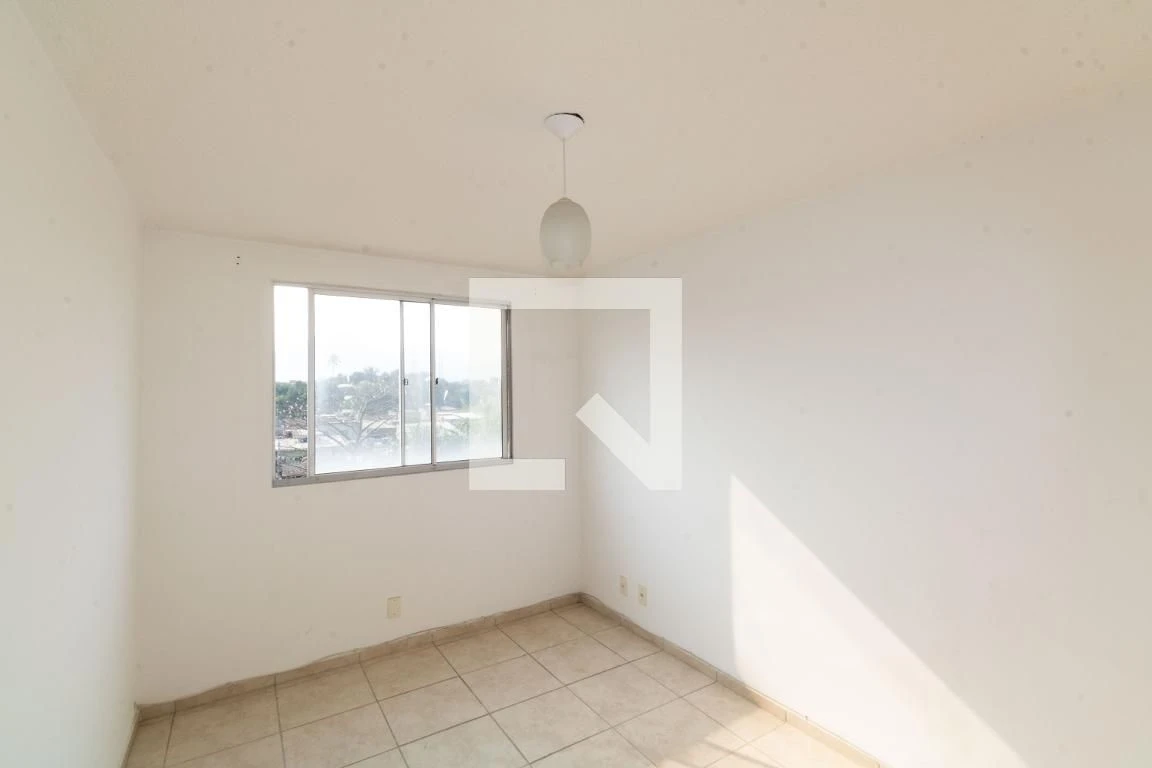 2-bedroom apartment with an open-plan kitchen — photo 12