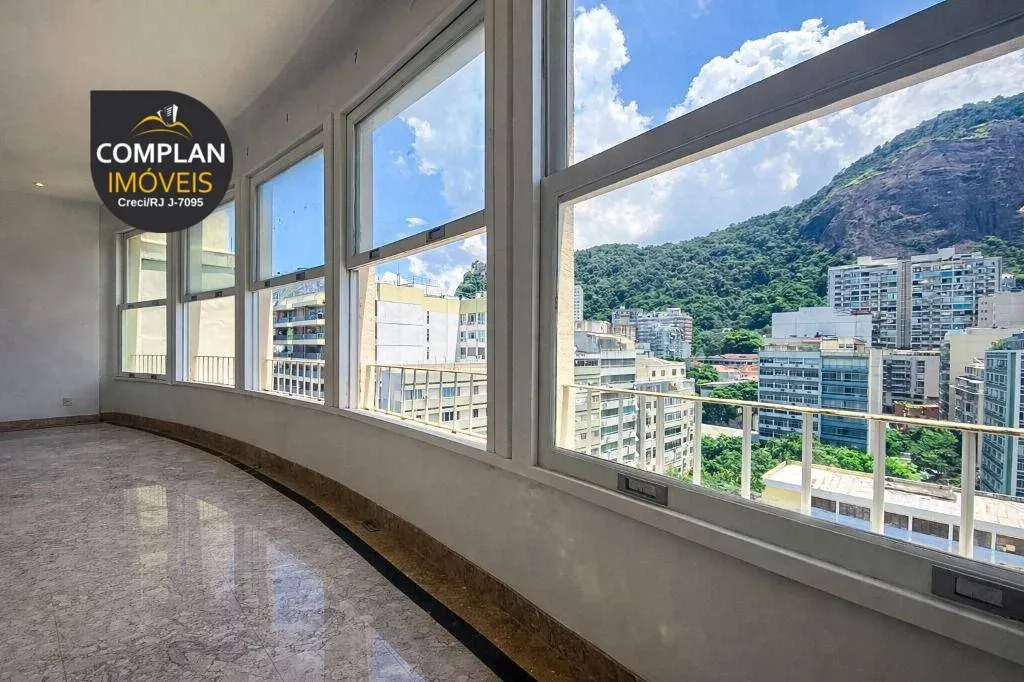 Apartment with 5 bedrooms and floor-to-ceiling views — photo 16