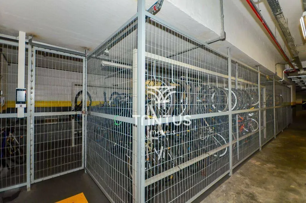 Studio with 1 bedroom, balcony and 45 m² — photo 24
