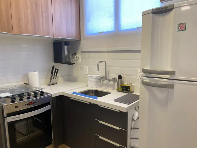 Furnished 1-bedroom apartment with 56 m² and parking — photo 2