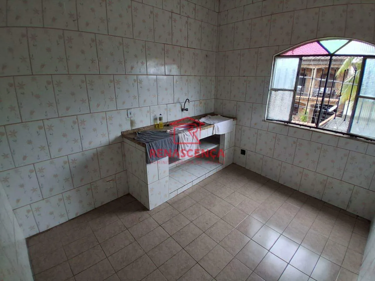 2-bedroom house with a washing machine — photo 13