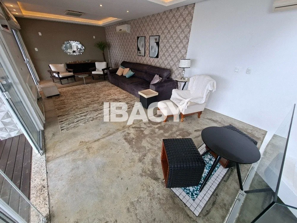 Меблированный дом с балконом и вcтроенным грилем — photo 14