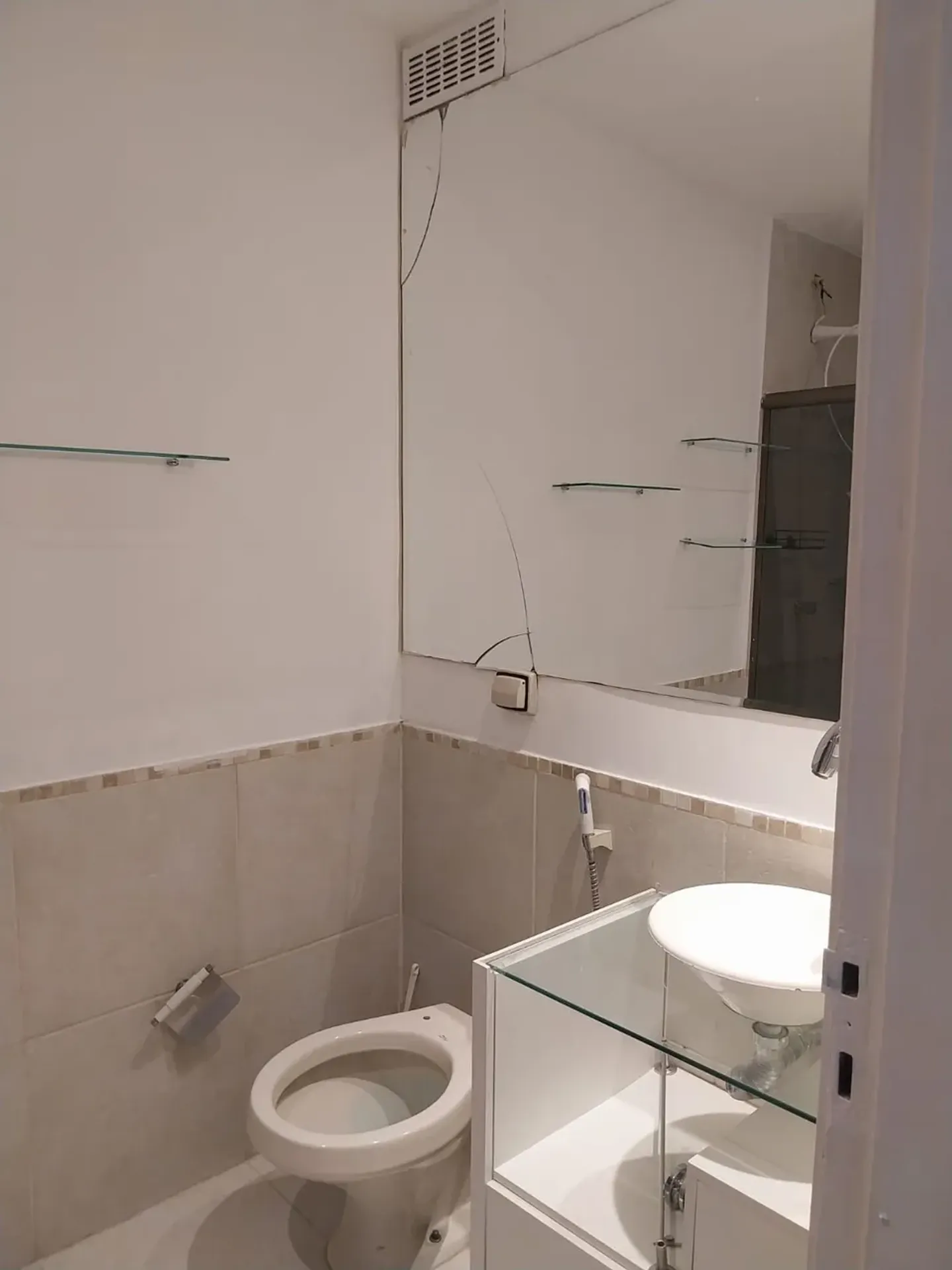 Washing machine in a 2-bedroom apartment, 89 m² — photo 13