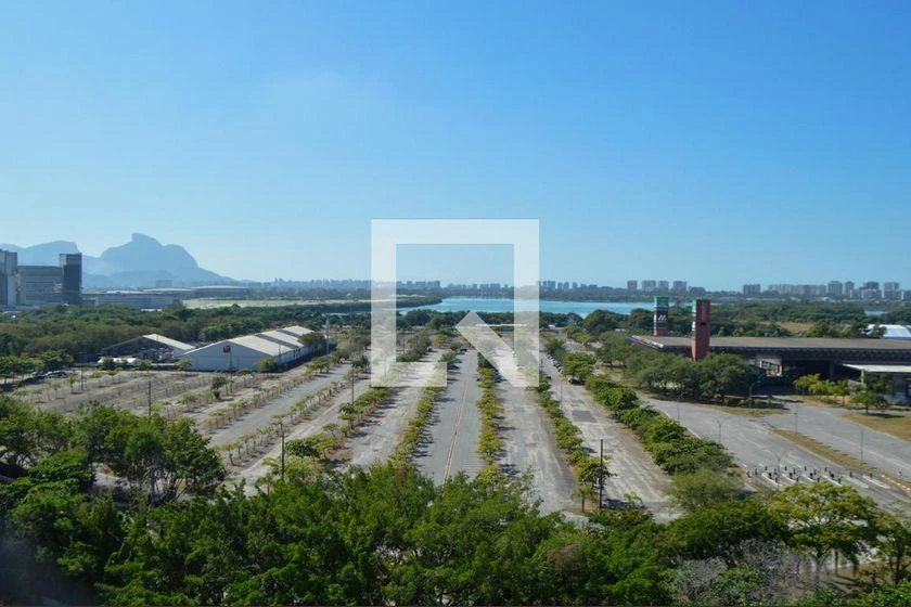 2-bedroom apartment with a water view in Rio de Janeiro — photo 32