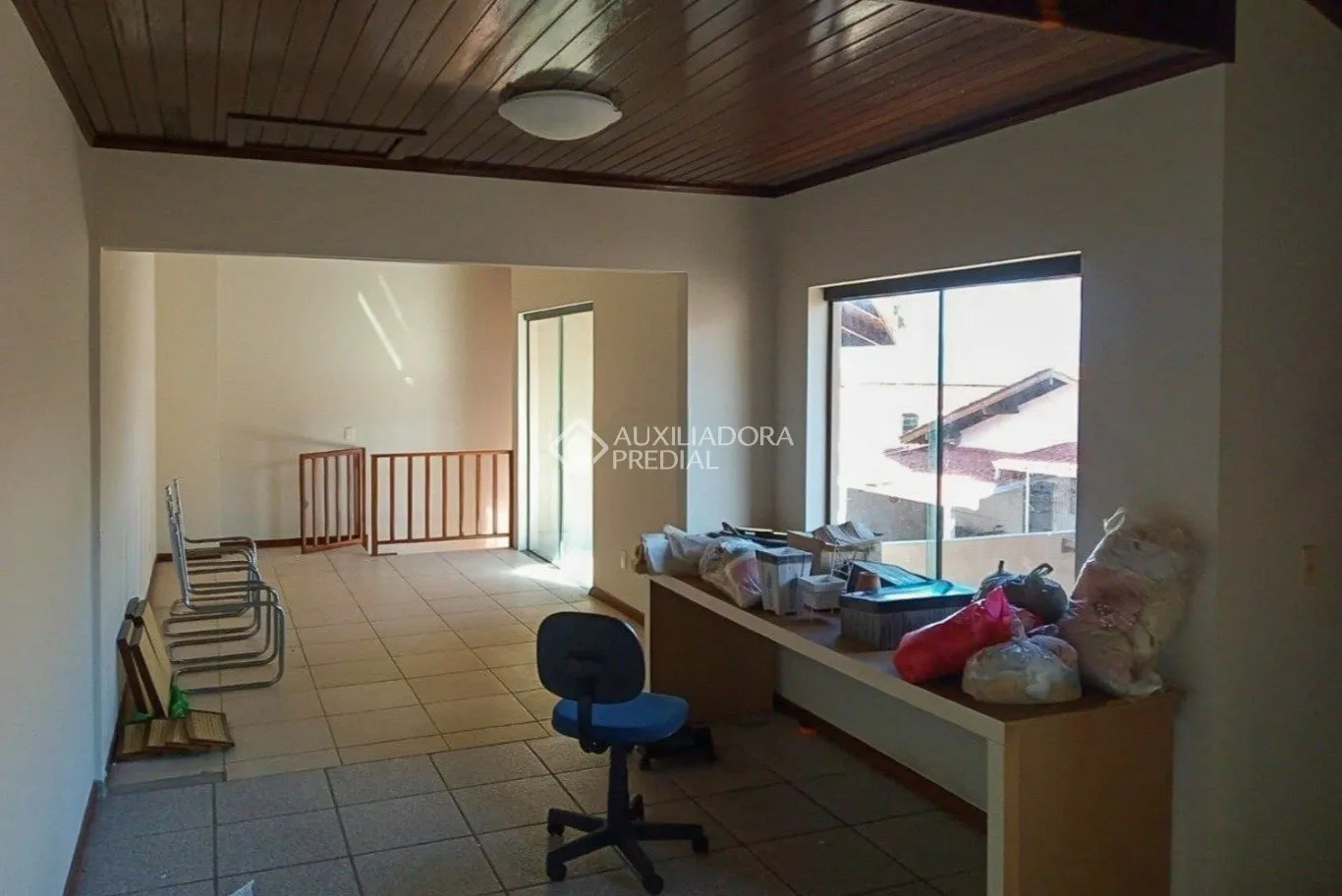 House with 3 bedrooms and 2 baths, on floor 2 — photo 17