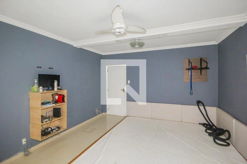 Furnished apartment, 230 m², with a walk-in closet — photo 42