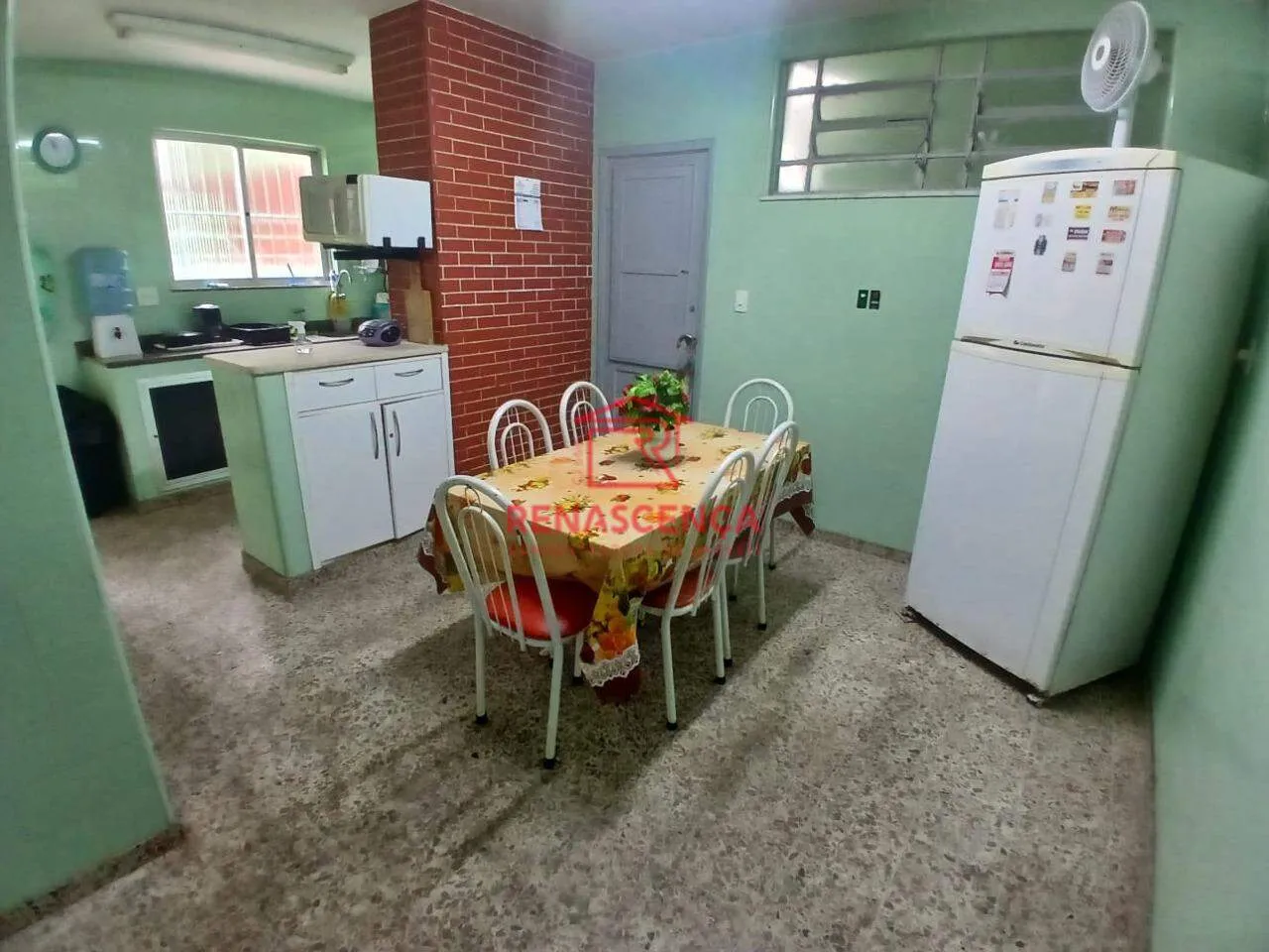 5-bedroom house with a bathtub in Rio de Janeiro — photo 15