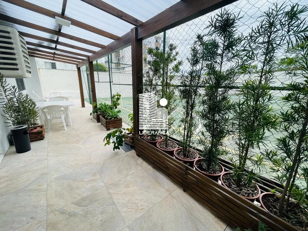 55 m² apartment with a home office and a washing machine — photo 15