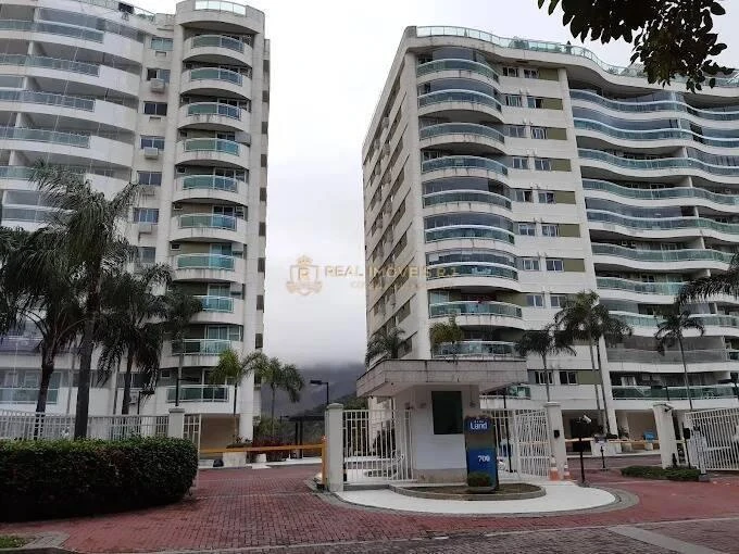 For rent: 3-bedroom apartment with 3 bathrooms and a balcony — photo 33