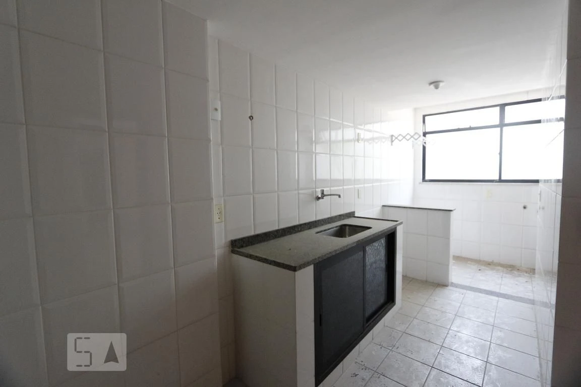 Apartment for rent with 3 bedrooms and a balcony — photo 2
