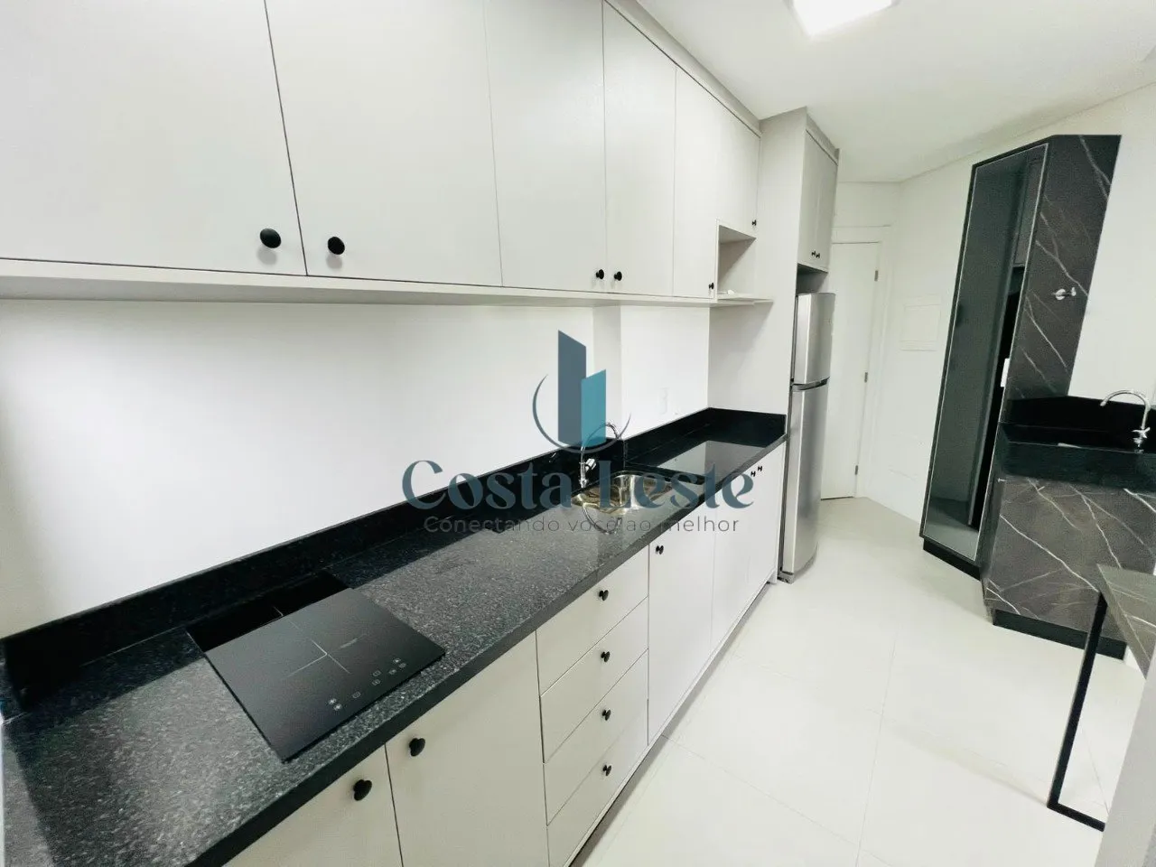 1-bedroom apartment with 32 m² and 1 parking spot — photo 3